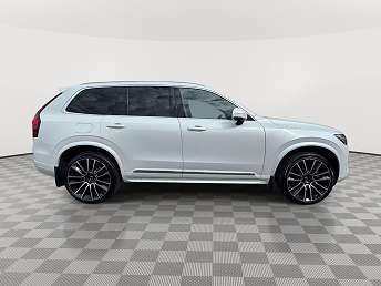 2026 Volvo XC90 B6 Plus 