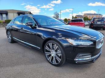 2022 Volvo S90 B6 Inscription 