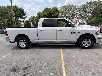2017 Ram 1500 SLT 