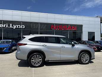2022 Toyota Highlander Platinum 