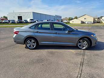 2024 Volkswagen Jetta SE 