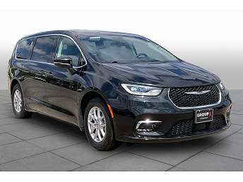 2023 Chrysler Pacifica Touring-L 