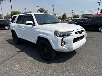 2020 Toyota 4Runner SR5 