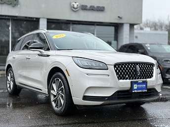 White Lincoln Corsair Grand Touring 2022