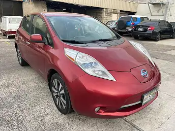 2015 Nissan Leaf Review, Pricing, and Specs | CARFAX