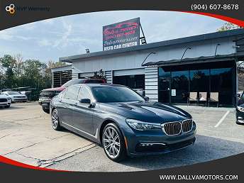 Gray BMW 7 Series Sedan 2018