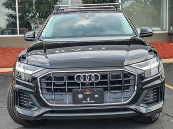 2022 Audi Q8 Premium Plus 