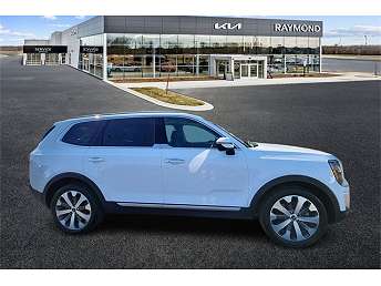 2022 Kia Telluride S 
