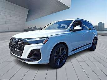 2025 Audi Q7 Premium Plus 