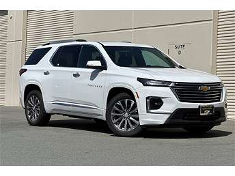 2023 Chevrolet Traverse Premier 