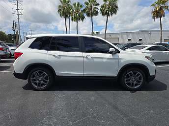 2022 Honda Passport EX 