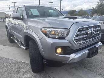 2017 Toyota Tacoma SR5 