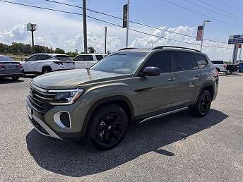 2024 Volkswagen Atlas Peak Edition SE 