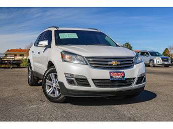2017 Chevrolet Traverse LT 