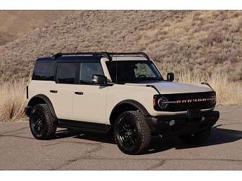 Beige Ford Bronco SUV 2025