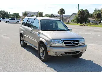2003 Suzuki XL-7 Review, Pricing, and Specs | CARFAX
