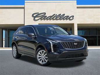 2023 Cadillac XT4 Luxury 