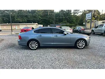 2017 Volvo S90 T6 Momentum