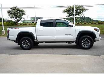 2023 トヨタ・タコマ TRD OFF ROAD　(ホワイト) Lifted & Well-built 2023 Toyota Tacoma TRD Off Road Premium