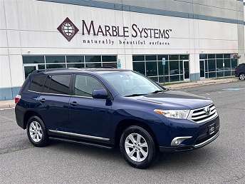 2011 Toyota Highlander SE 