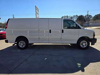 2020 Chevrolet Express 2500 