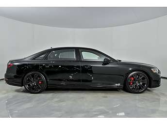 2025 Audi S8  