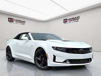 White Chevrolet Camaro LT1 2023