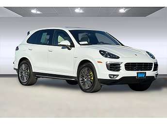 2017 Porsche Cayenne S 