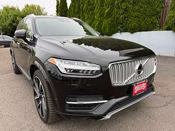 2019 Volvo XC90 T8 Inscription 