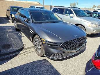 2023 Genesis G90 E-SC 
