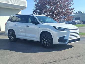 2025 Lexus TX 500h 