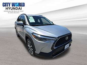 2024 Toyota Corolla Cross XLE 