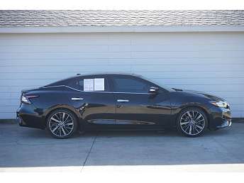 2019 Nissan Maxima Platinum 