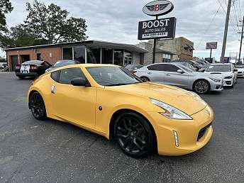 Used 2017 Nissan Z for Sale Near Me - CARFAX