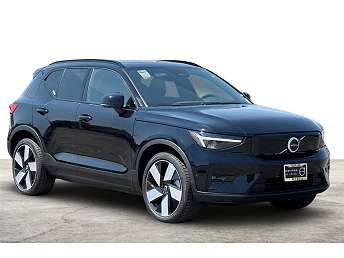 2023 Volvo XC40 P8 Ultimate 