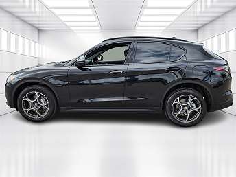 2025 Alfa Romeo Stelvio Sprint 