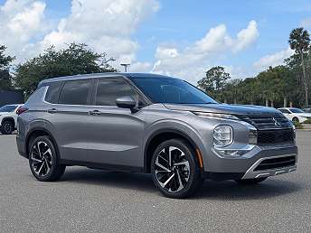 Used 2022 Mitsubishi Outlander SE for Sale Near Me - CARFAX