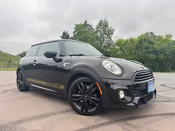 2021 Mini Cooper Review, Pricing, and Specs | CARFAX