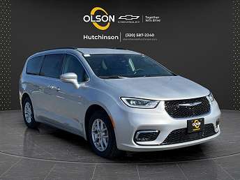 2022 Chrysler Pacifica Touring-L 