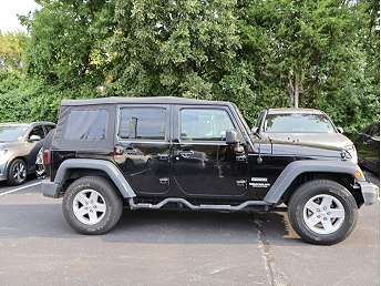 2016 Jeep Wrangler Sport 