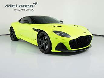 2022 Aston Martin DBS Superleggera 