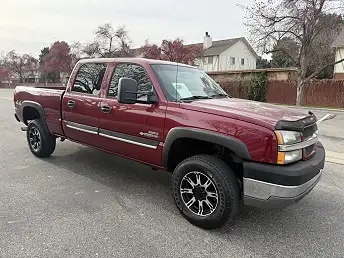 2004 Chevrolet Silverado 2500HD LS