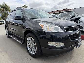 2011 Black Chevrolet Traverse SUV