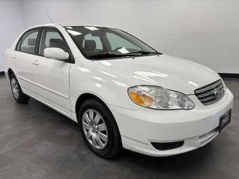 2004 Toyota Corolla LE 