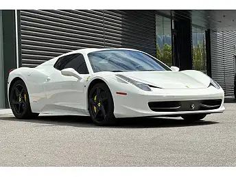 フェラーリ458イタリア2013 2013 Ferrari 458 Review, Pricing, and Specs | CARFAX