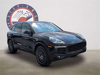 2017 Porsche Cayenne  