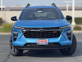2025 Chevrolet Trax RS 