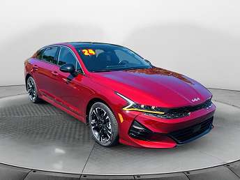 2024 Kia K5 GT-Line 