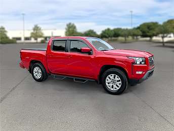 2024 Nissan Frontier SV 