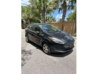 2016 Ford Fiesta SE 